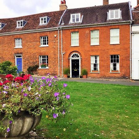 St Mary'S Bed & Breakfast Bury St. Edmunds 외부 사진