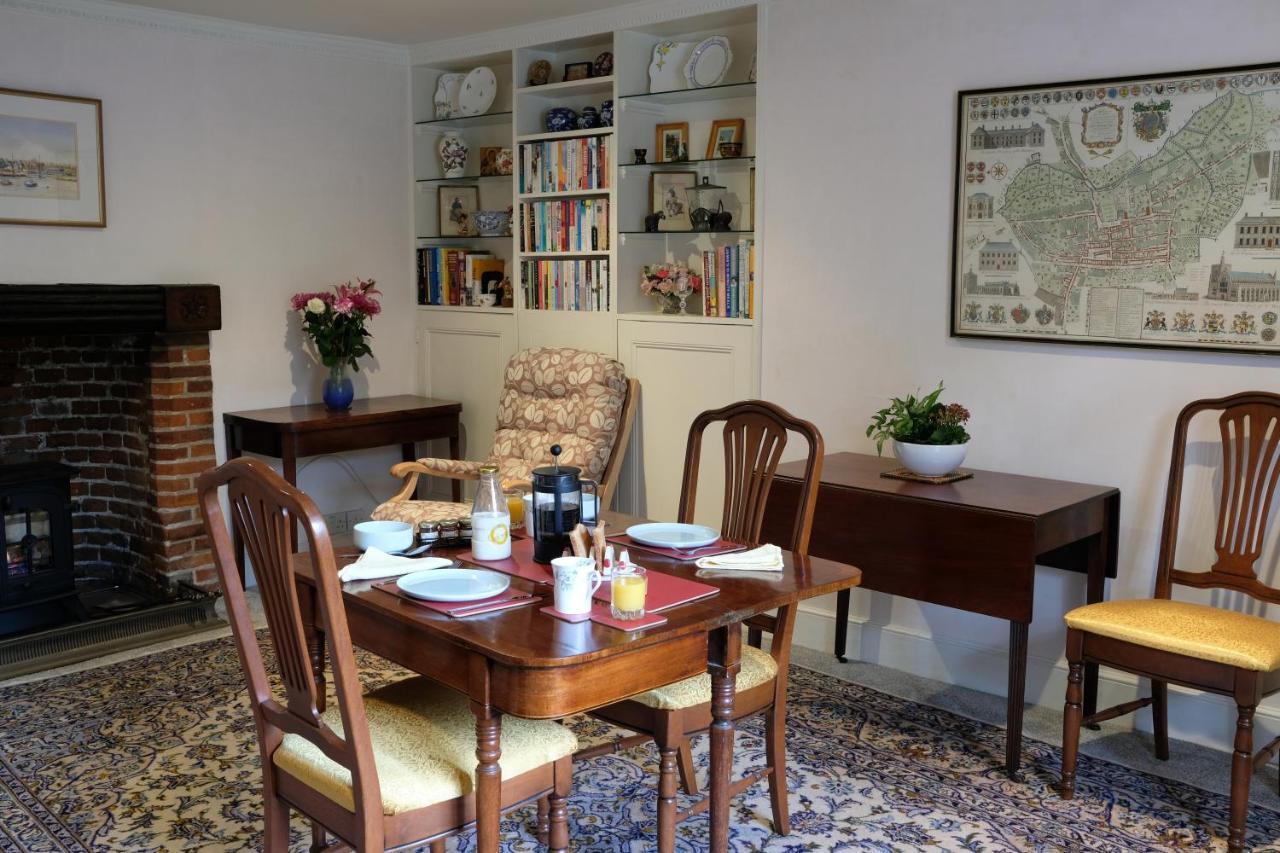 St Mary'S Bed & Breakfast Bury St. Edmunds 외부 사진